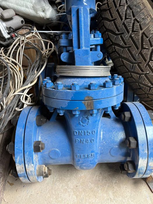 Флянцевая задвижка DN 150/ PN40