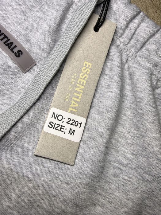 Essentials Shorts Grey - Mărime M