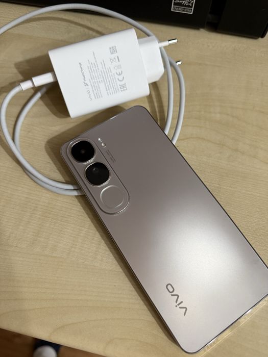 Vivo v 40lite 128 гб смартфон