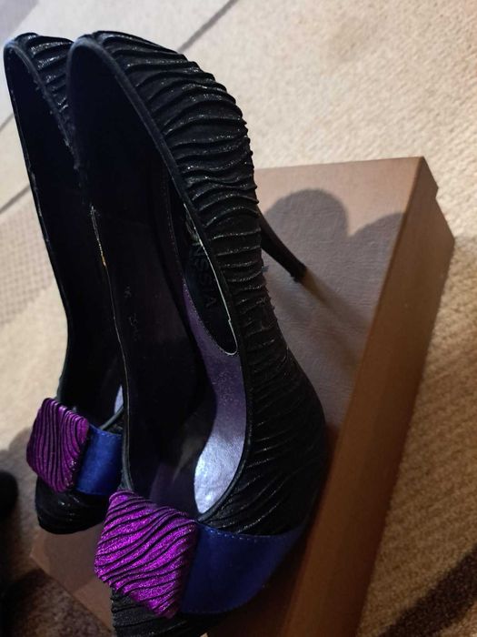 Дамски обувки на ток