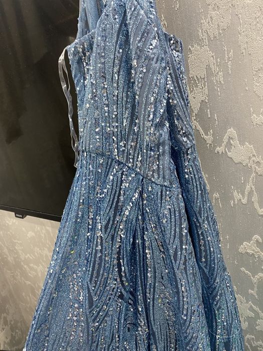 Светло синя рокля размер 44