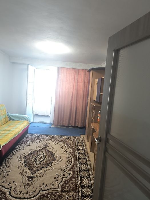 Vând apartament cu 2 camere/Scornicesti/str.Pompierilor