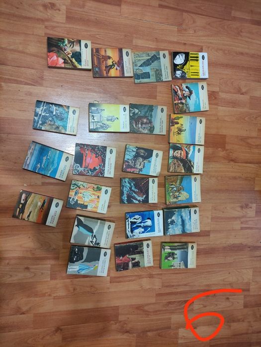 Carti vechi de vanzare, 5  lei o carte !