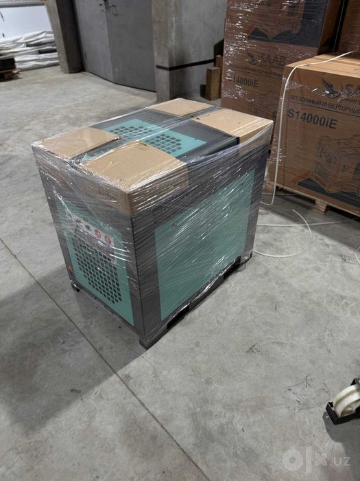 Винтовой компрессор  vinyovoy kompressor resiver havo filtr