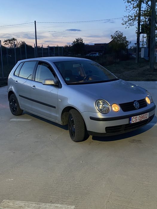 Volkswagen Polo benzină, 1.294 € — imagine 2
