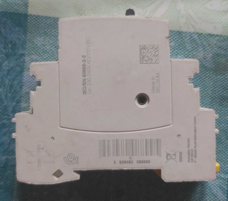 Releu Schneider pas-cu-pas, teleruptor