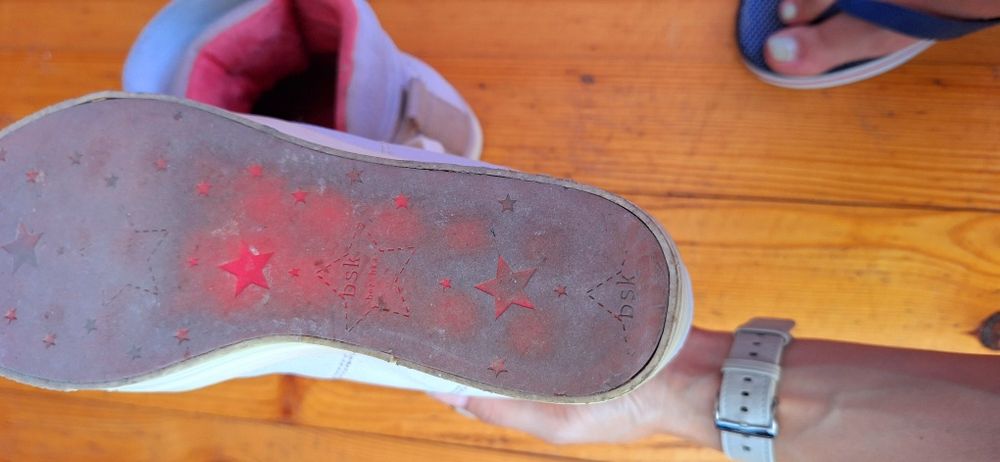 Дамски обувки спортно-елегантни