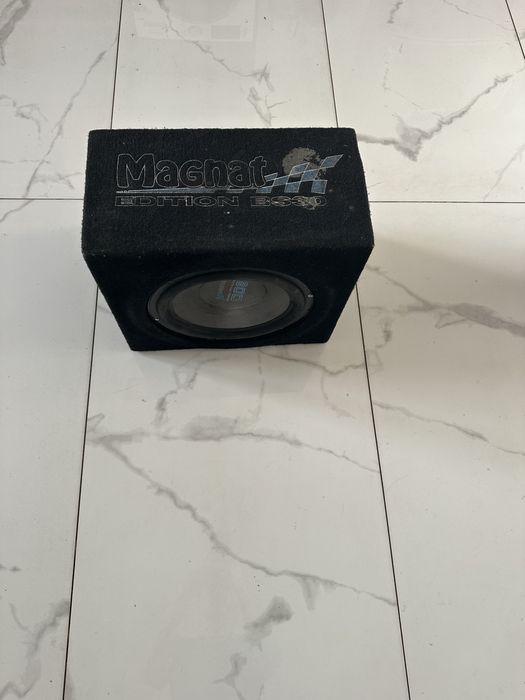 Vand subwoofer magnat 800w