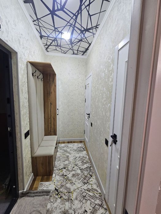 Срочно сдам квартиру Чиланзар 11. Метро рядом . Однокомнатная