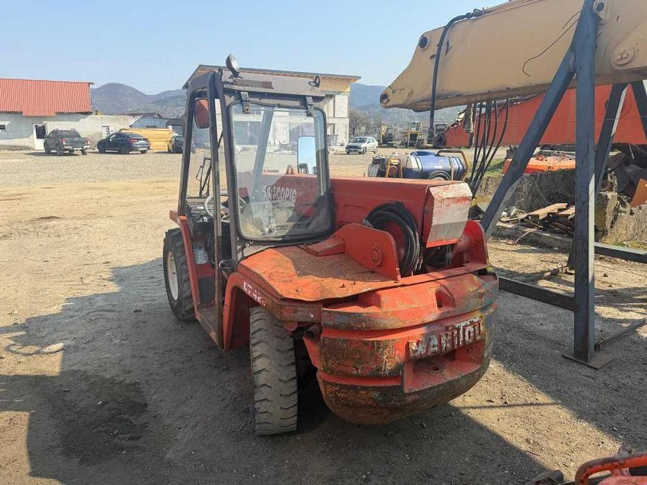 Pompa hidraulica incarcator Manitou BT 420 Buggiscopic piese