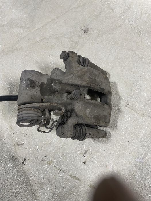 Запчасти Ауди 80 б3