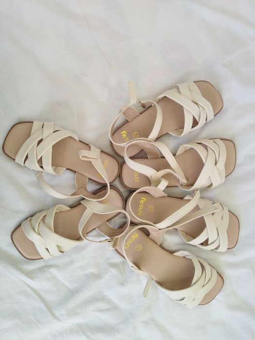 дрехи за тризначки/близначки 98/104,110/116