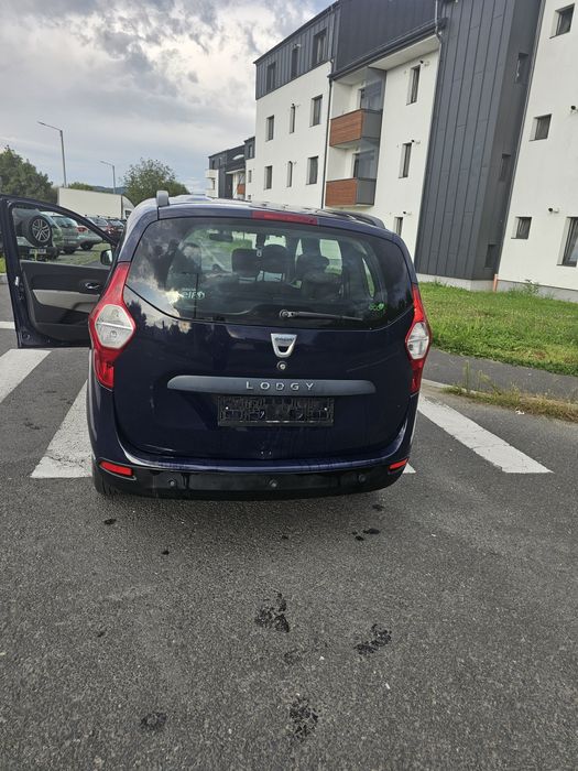 Vând Dacia lodgy