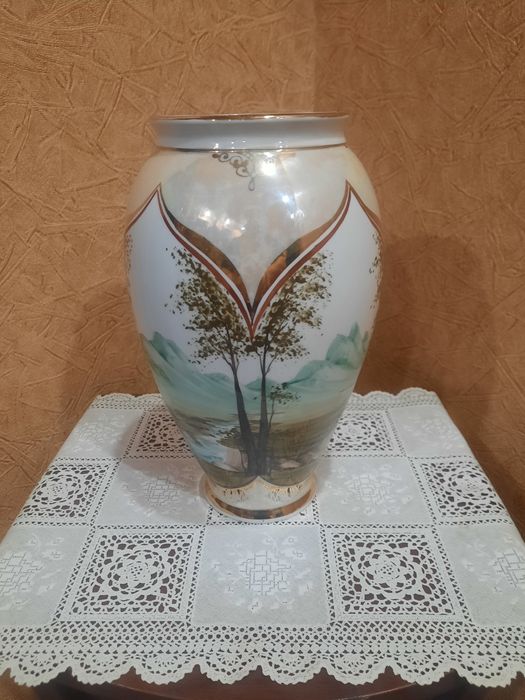 Роскошная, фарфоровая ваза, винтаж, клеймо 1980гг., ручная авторская р