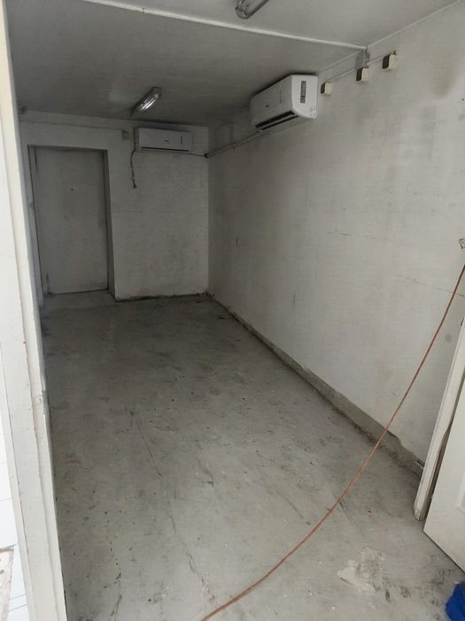 Inchiriez spatiu 110 mp- depozit/ producție/ bucătărie/ atelier- zona Iris