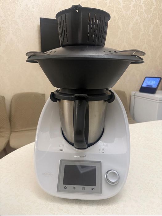 Продаю термомикс 5 в отличном состоянии
