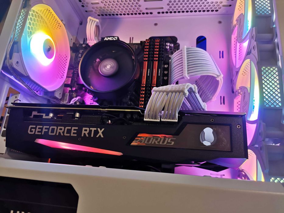 Видео карта AORUS GeForce RTX 3070 MASTER 8G