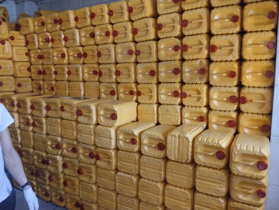 Канистры 20 литровый