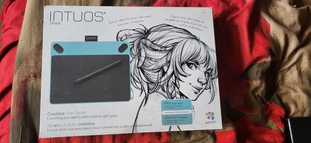 Продаю графический планшет wacom intuos draw
