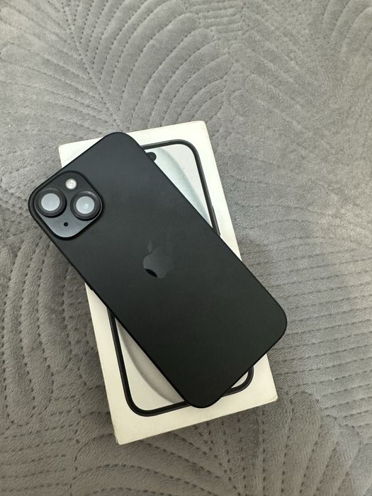 Айфон 15 с гарантей