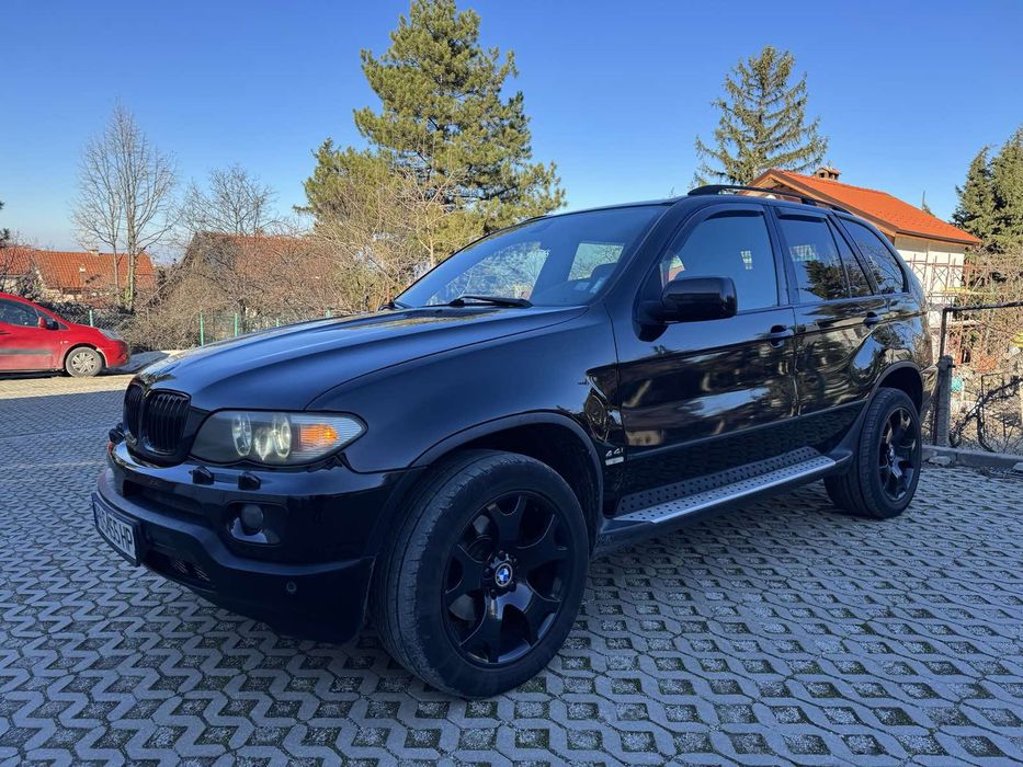 Продавам фес 4.4i 320к.с 2004г