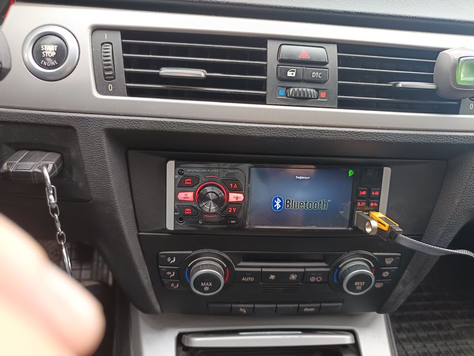 Автомобилно радио