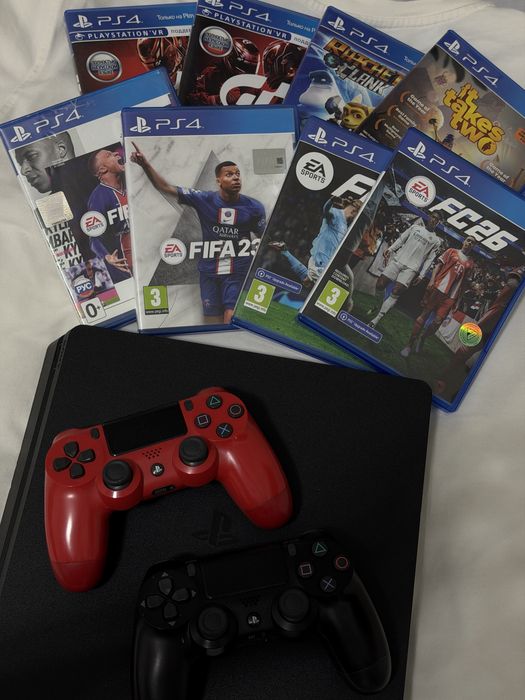 Срочно продается PS4 PlayStation 4