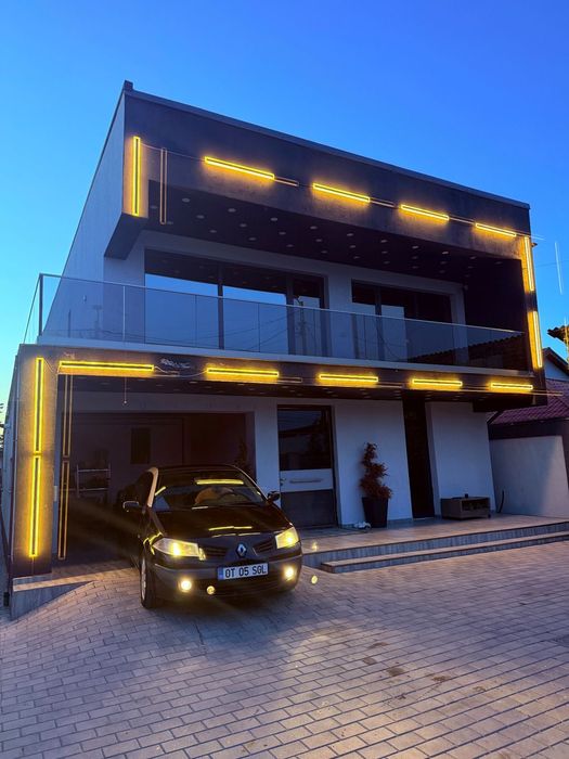 Renault Megane 1.9 Diesel Model Cabrio stare buna preț mic și fixx rog seriozitate