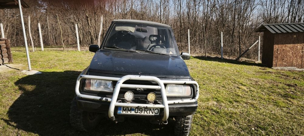 Vând  Suzuki Vitara