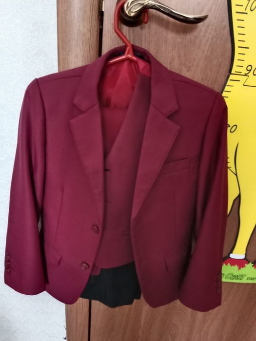 Школьная форма бордовая