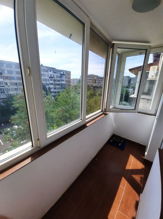 Apartament 2 camere de închiriat, 90mp - la 6 min metrou Sudului