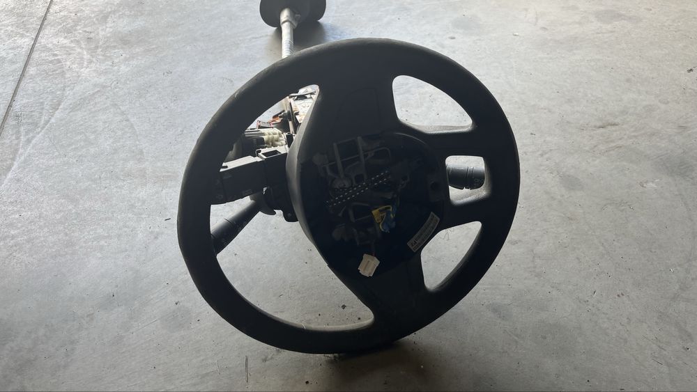 Кормилна рейка с волан Renault Traffic 3 2014-