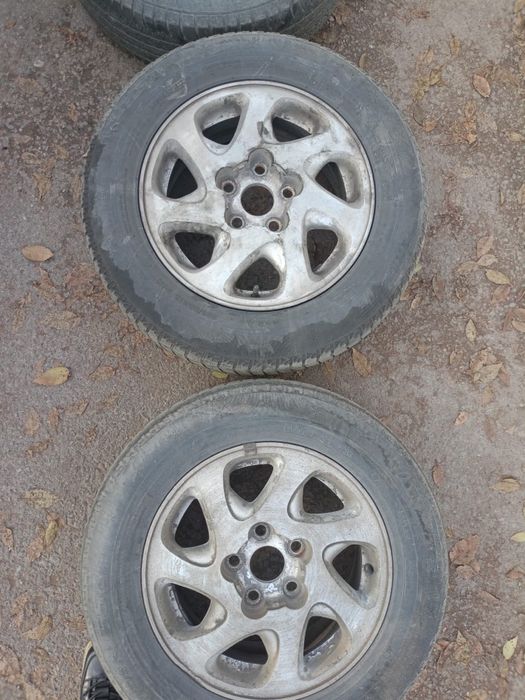 Диски  на Камри 10