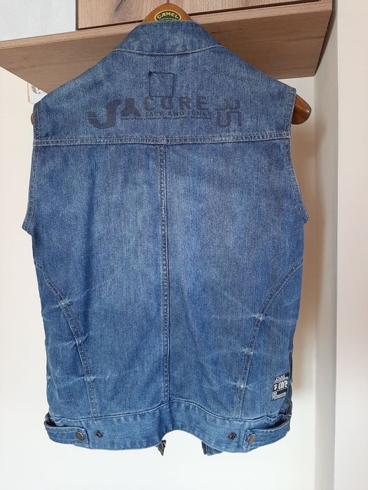 Тениски- Armani, SuperDry, Tommy Hilfiger, Jack and Jones...