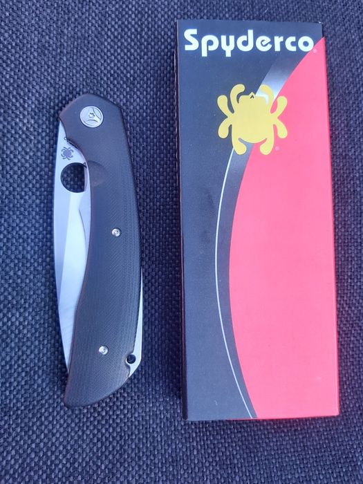 Сгъваем джобен нож Spyderco,светкавично отваряне Flipper, С239
