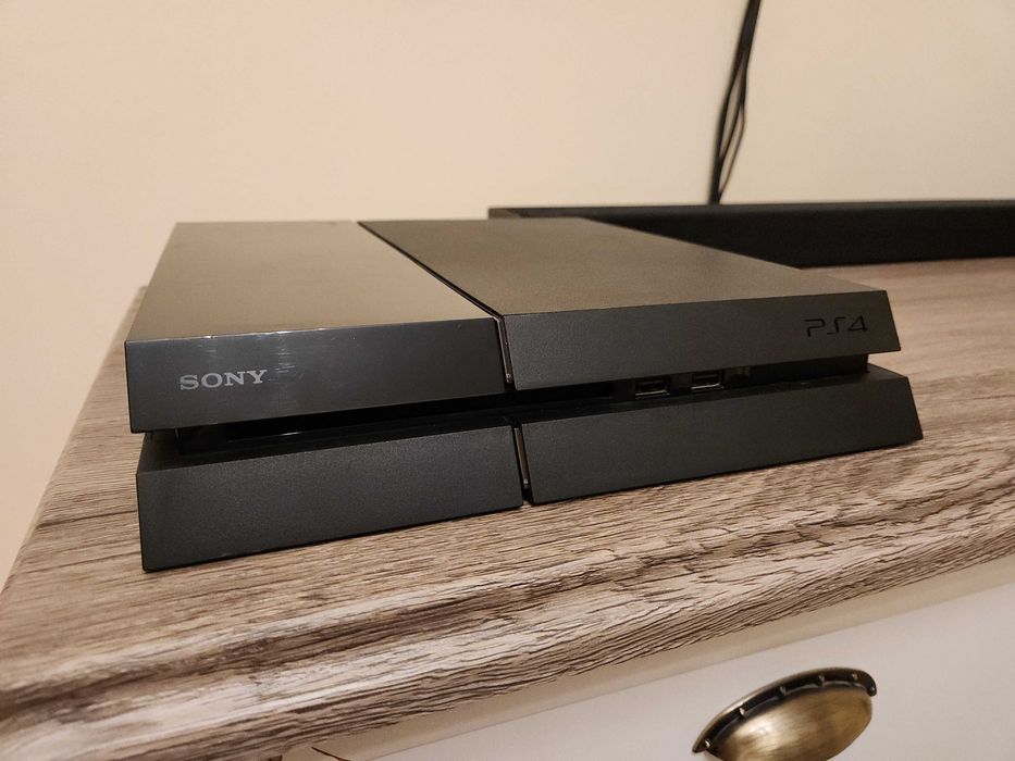 PlayStation 4 (PS4) 500GB - Modat, Complet functional