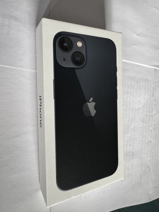 КАТО НОВ Iphone 13 midnight 128 GB