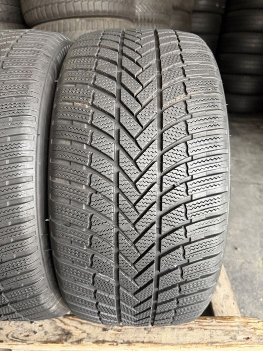 2 anvelope iarna 245/40/18 , Bridgestone , 6.5 mm !