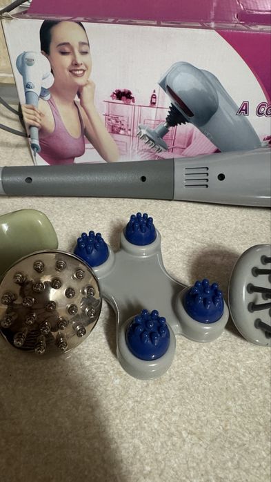 Универсальный массажёр Roison