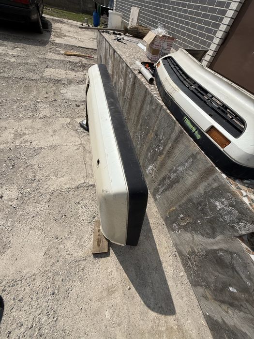 Ауди 100 200 бампер