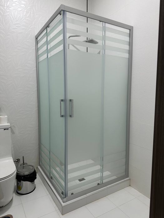 Душевая на заказ (с матовым покрытием)