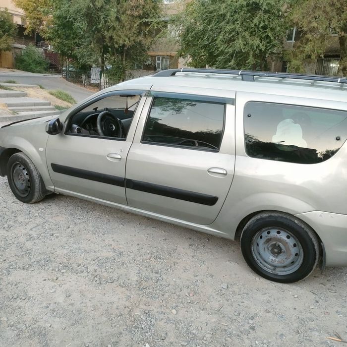 Ваз Lada Largus 2015г