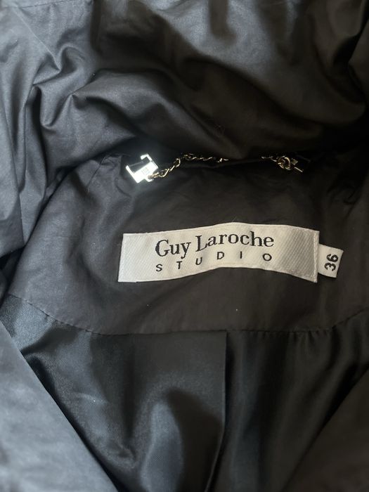 Дамско яке Guy Laroche с естествен косъм