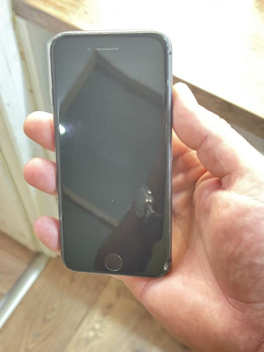 iPhone 8 64GB употребяван