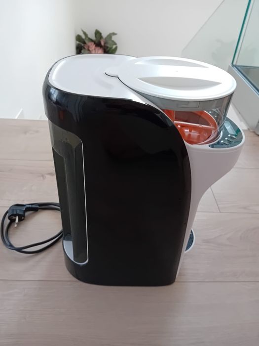 Vând aparat preparare lapte praf pentru bebeluși Baby Brezza Formula Pro Advanced