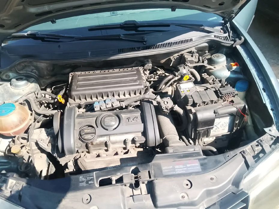 Vand seat ibiza 1.4 benzina