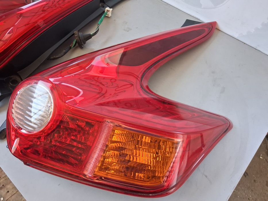 Стоп Nissan Juke