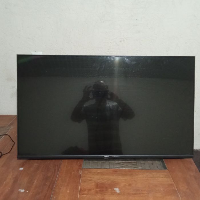 Бу смарт телевизор