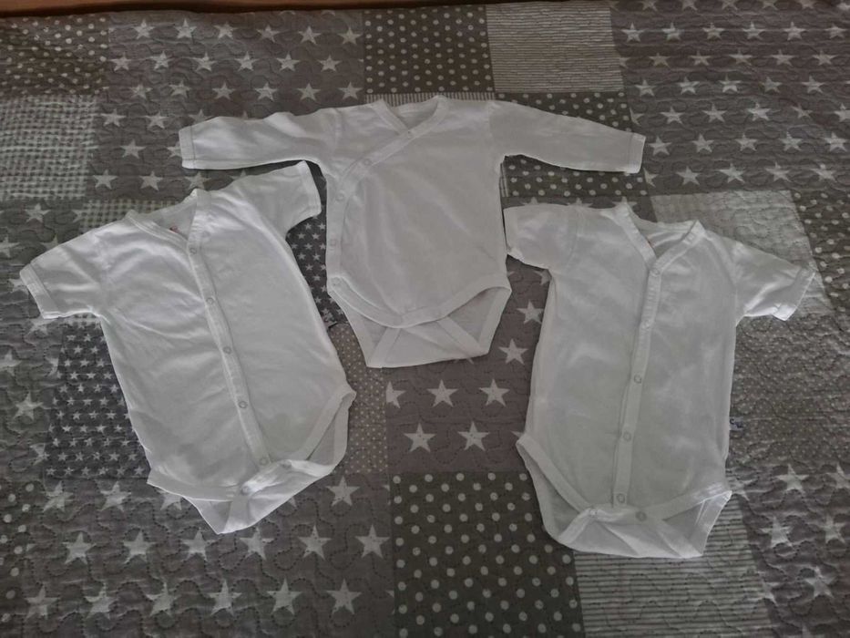 Лот бебешки бодита с къс ръкав 56 см. 8 части с подарък