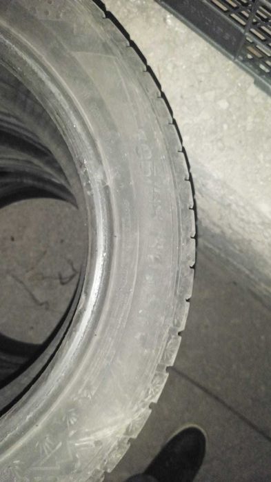 Продам шины зимние